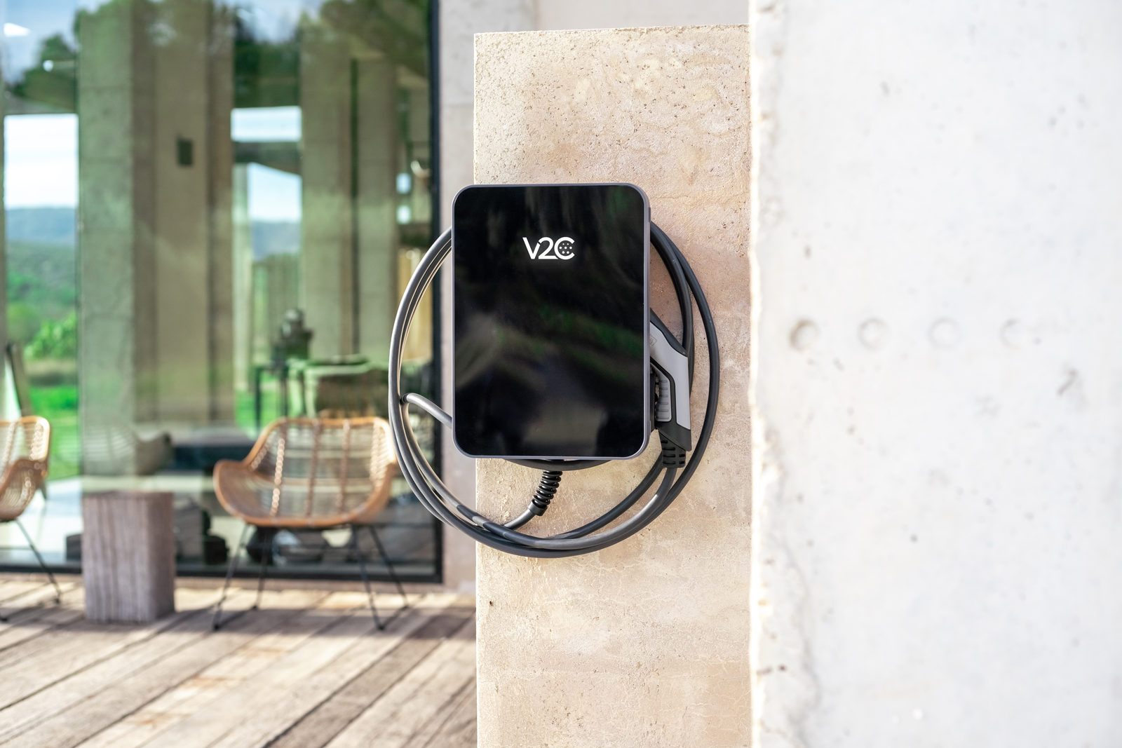 V2C will present the world's most hyper-connected charger at eMove360°  Europe - eMove360°